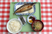 焼魚定食(サンマ・サバ)